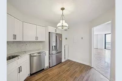 2138 Harmon Cove Tower, Secaucus, NJ 07094 - Photo 10