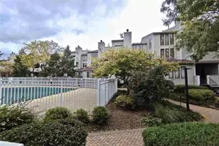 766 Spinnaker Ct, Secaucus, NJ 07094 - Photo 16