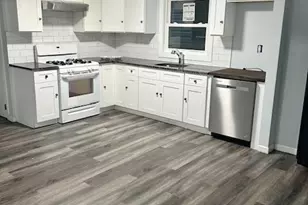 107 Waverly St, Jersey City, NJ 07307 - Photo 1