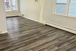 107 Waverly St, Jersey City, NJ 07307 - Photo 2