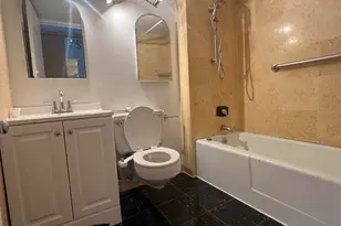 7004 Blvd E, Guttenberg, NJ 07093 - Photo 10