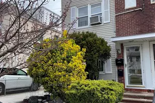 16 Kelly Pkwy, Bayonne, NJ 07002 - Photo 1