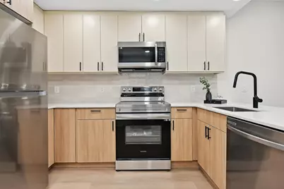 161 Van Wagenen Ave #211, Jersey City, NJ 07306 - Photo 6