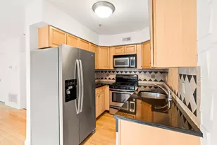 301 61st St, West New York, NJ 07093 - Photo 4
