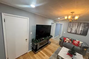 460 Ave E, Bayonne, NJ 07002 - Photo 4