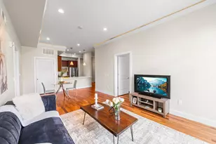 78 Wayne St, Jersey City, NJ 07302 - Photo 2