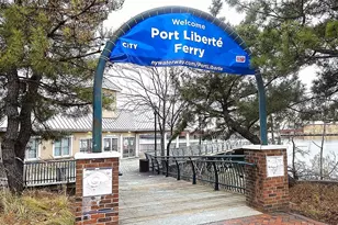 30 Freedom Way, Jersey City, NJ 07305 - Photo 28