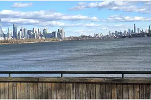 30 Freedom Way, Jersey City, NJ 07305 - Photo 38