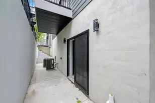 24 Romaine Ave, Jersey City, NJ 07306 - Photo 4