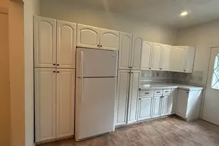 783 Montgomery St, Jersey City, NJ 07306 - Photo 2