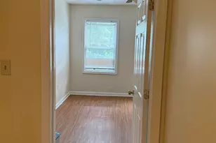 783 Montgomery St, Jersey City, NJ 07306 - Photo 10