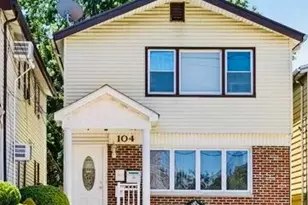 104 North St, Bayonne, NJ 07002 - Photo 2