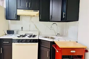 104 North St, Bayonne, NJ 07002 - Photo 4