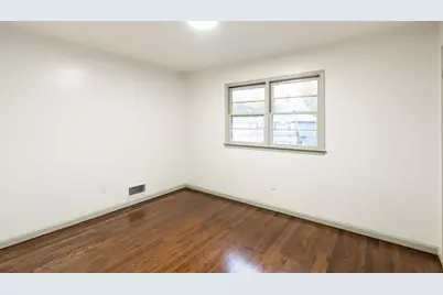 235 Lakewood Dr #2, Bloomfield, NJ 07003 - Photo 8