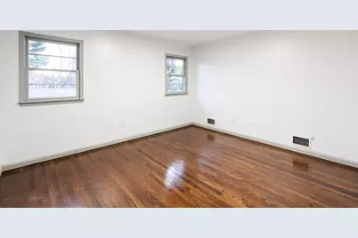 235 Lakewood Dr #2, Bloomfield, NJ 07003 - Photo 10