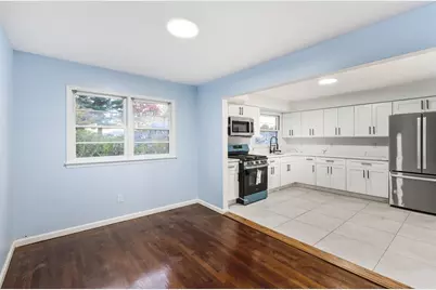 235 Lakewood Dr #2, Bloomfield, NJ 07003 - Photo 4