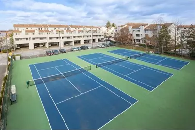 806 Harmon Cove Tower #Secaucus, Secaucus, NJ 07094 - Photo 48