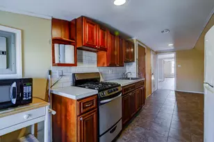 788 Avenue A, Bayonne, NJ 07002 - Photo 4