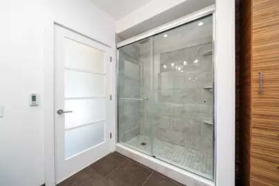 650 Montgomery St #306, Jersey City, NJ 07306 - Photo 8