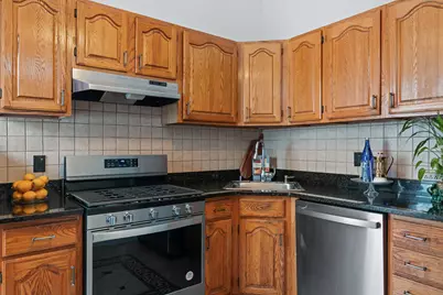 393 Fairmount Ave, Jersey City, NJ 07306 - Photo 10