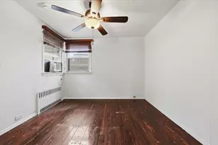 132 Thorne St, Jersey City, NJ 07307 - Photo 6