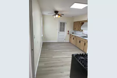 8 Fairview Ave, Secaucus, NJ 07094 - Photo 6