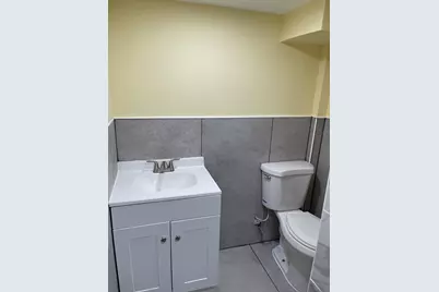 8 Fairview Ave, Secaucus, NJ 07094 - Photo 16