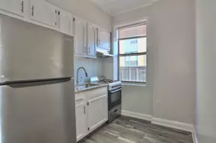4901 Murphy Pl, West New York, NJ 07093 - Photo 1