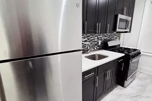 106 Glenwood Ave, Jersey City, NJ 07306 - Photo 4