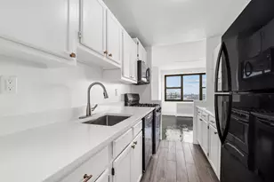 500 Central Ave, Union City, NJ 07087 - Photo 2