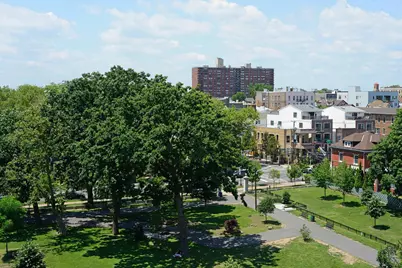 100 Manhattan Ave #1504, Union City, NJ 07087 - Photo 10