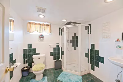 220 Montrose Ave, South Plainfield, NJ 07080 - Photo 26