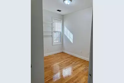 41 Van Reypen St #3 L, Jersey City, NJ 07306 - Photo 4