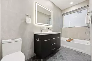 134 New York Ave, Jersey City, NJ 07307 - Photo 8