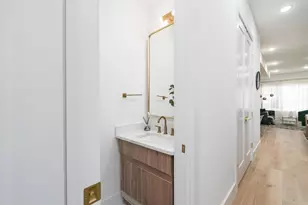 100 Webster Ave, Jersey City, NJ 07307 - Photo 16