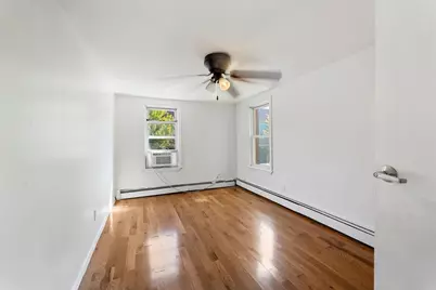 85 Hobart Ave #2, Bayonne, NJ 07002 - Photo 4