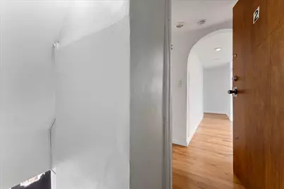 85 Hobart Ave #2, Bayonne, NJ 07002 - Photo 2