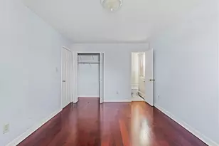 407 Manila Ave, Jersey City, NJ 07302 - Photo 4