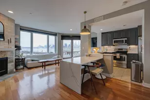 600 Harbor Blvd, Weehawken, NJ 07086 - Photo 4