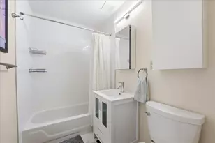 186 Wayne St, Jersey City, NJ 07302 - Photo 8