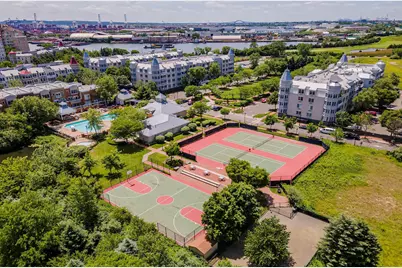 208 Shearwater Ct West #37, Jersey City, NJ 07305 - Photo 22