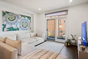 208 Shearwater Ct W, Jersey City, NJ 07305 - Photo 6