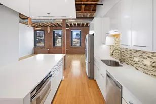 61 Nj Railroad Ave, Newark, NJ 07105 - Photo 2