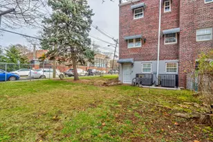 79 Towers St, Jersey City, NJ 07305 - Photo 24