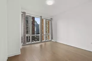 75 Park Ln S, Jersey City, NJ 07310 - Photo 6