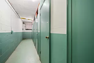 70 W 32nd St, Bayonne, NJ 07002 - Photo 24