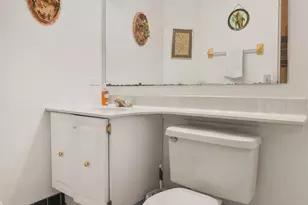 401 Harmon Cove Tower, Secaucus, NJ 07094 - Photo 10