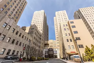 4 Beacon Way, Jersey City, NJ 07304 - Photo 20