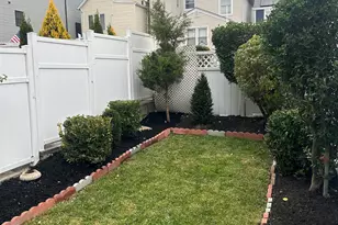 53 Cottage St, Bayonne, NJ 07002 - Photo 16