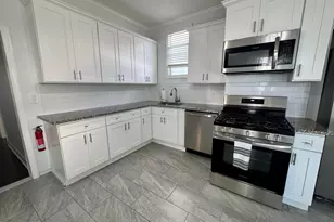 24 Pamrapo Ave, Jersey City, NJ 07305 - Photo 14